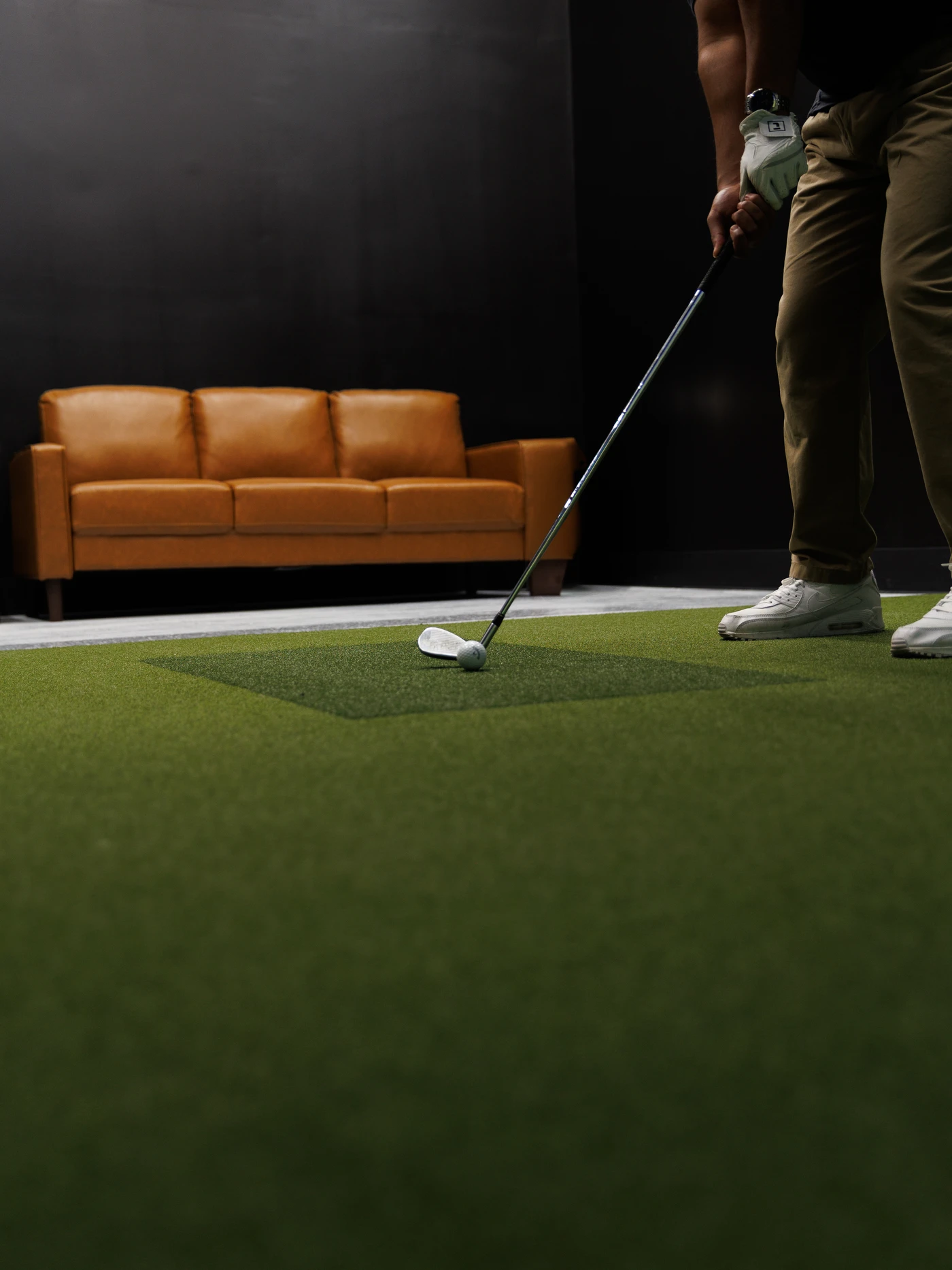 Dr. Golf indoor simulator shoot by Orbis Media